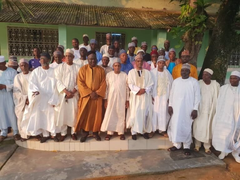 La communauté musulmane chez le Sous-préfet Douala 3ème