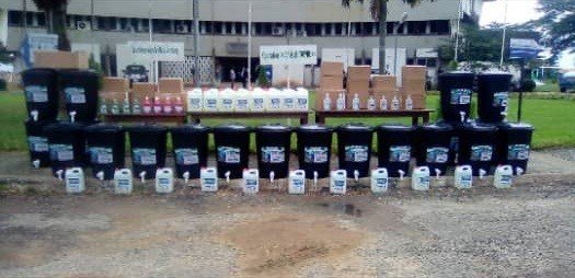 Lutte contre le Covid-19 à l’Université de Douala :                                                Hon. POKOSSY Doumbe Elise Vole au Secours des Etudiants