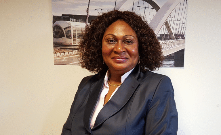Numérisation et archivage de l’état civil : Les défis de Lydienne Mouloby Ngalle Bibehe