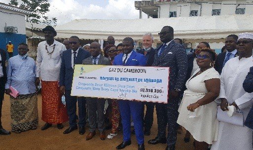 Extension de l&rsquo;Hôpital de District de Logbaba : Le Dr. NGNEGUE Gaël PLONG décroche un financement de plus de 52 millions