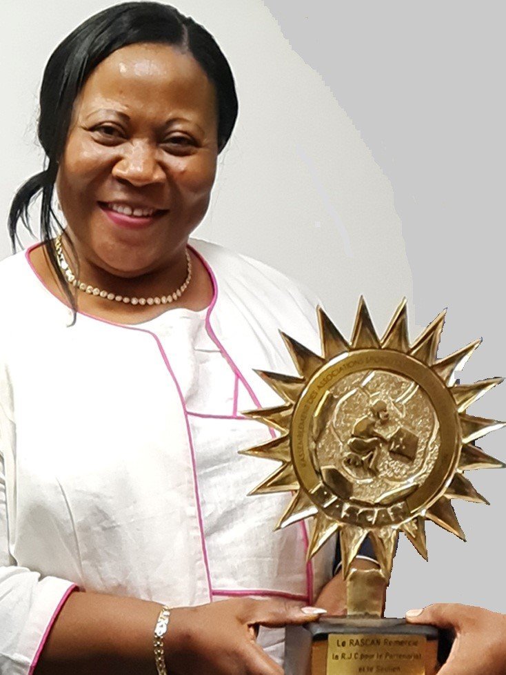 Victoire KUIYA Lajoie :                                                                                   Femme d&rsquo;affaires et dame de cœur au service des nécessiteux
