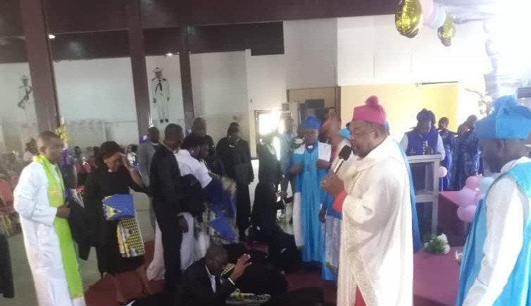 Liturgie d’Ordination Sacerdotale :                                                                                                                                                                                                                                                                                                                                                                                                         La CBC/Living World Fellowship International Célèbre ses nouveaux Ordonnés