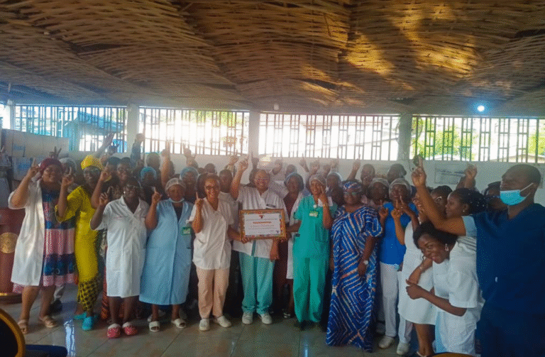 Hôpital de District Nylon : Le Dr. Romuald HENTCHOYA HEMO Primé