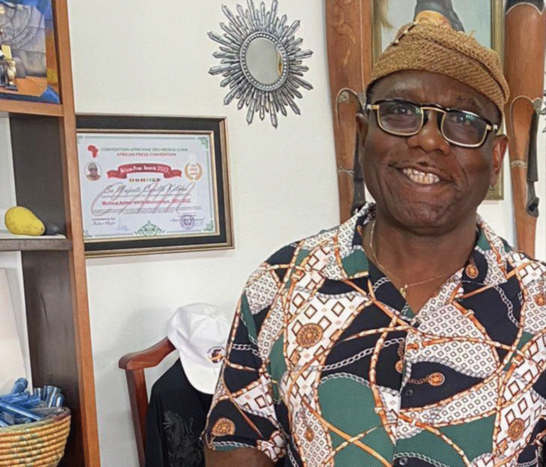 Sa Majesté Cyrille Ketcha va offrir un Stade de Handball aux jeunes de Bangangté