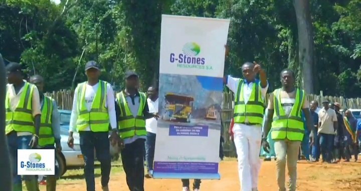 Projet d’Exploitation du minerai de Fer d’Akom II : Les premiers équipements Industriels de la Société G-Stones Resources S.A. accueillis à Bipindi.