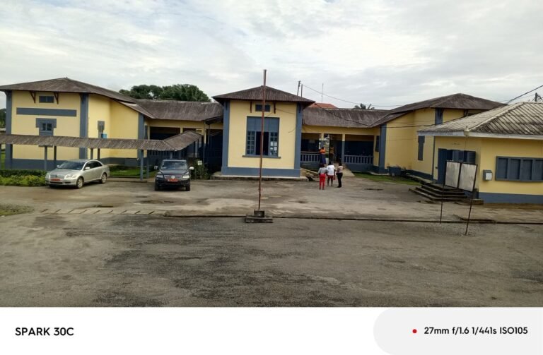 Hôpital Régional Annexe de Kribi : Le Docteur. Romuald Hentchoya Hemo Impulse un Nouveau Dynamisme