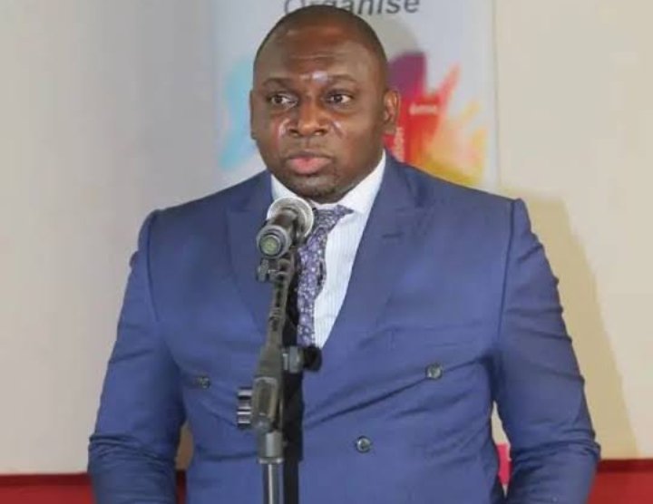 Tensions post-électorale à Douala 2ème : Le Sous-préfet, Stéphane NKE NDJANA, plaide pour la paix et la concorde