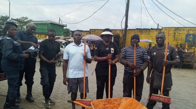 « Municipal Police Clean City » : Une opération de salubrité pour rendre la ville de Douala encore plus propre et saine