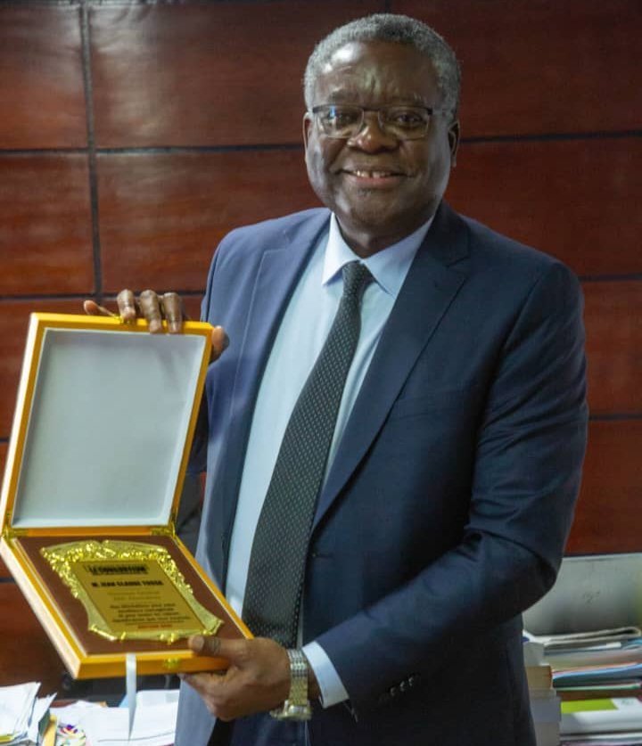 Agc Assurances: Des honneurs pour Jean Claude Yossa